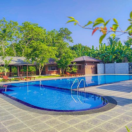 Doola River Edge Udawalawe Exterior foto