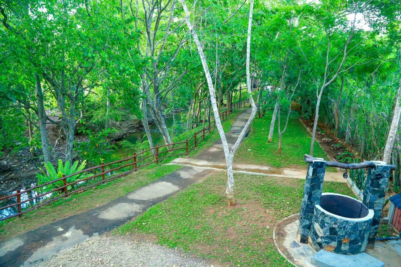 Doola River Edge Udawalawe Exterior foto