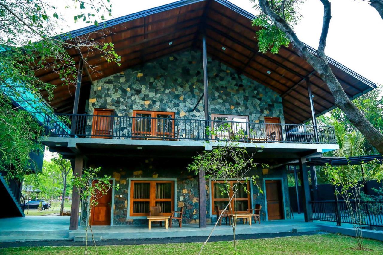 Doola River Edge Udawalawe Exterior foto