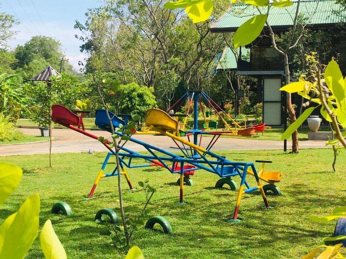 Doola River Edge Udawalawe Exterior foto